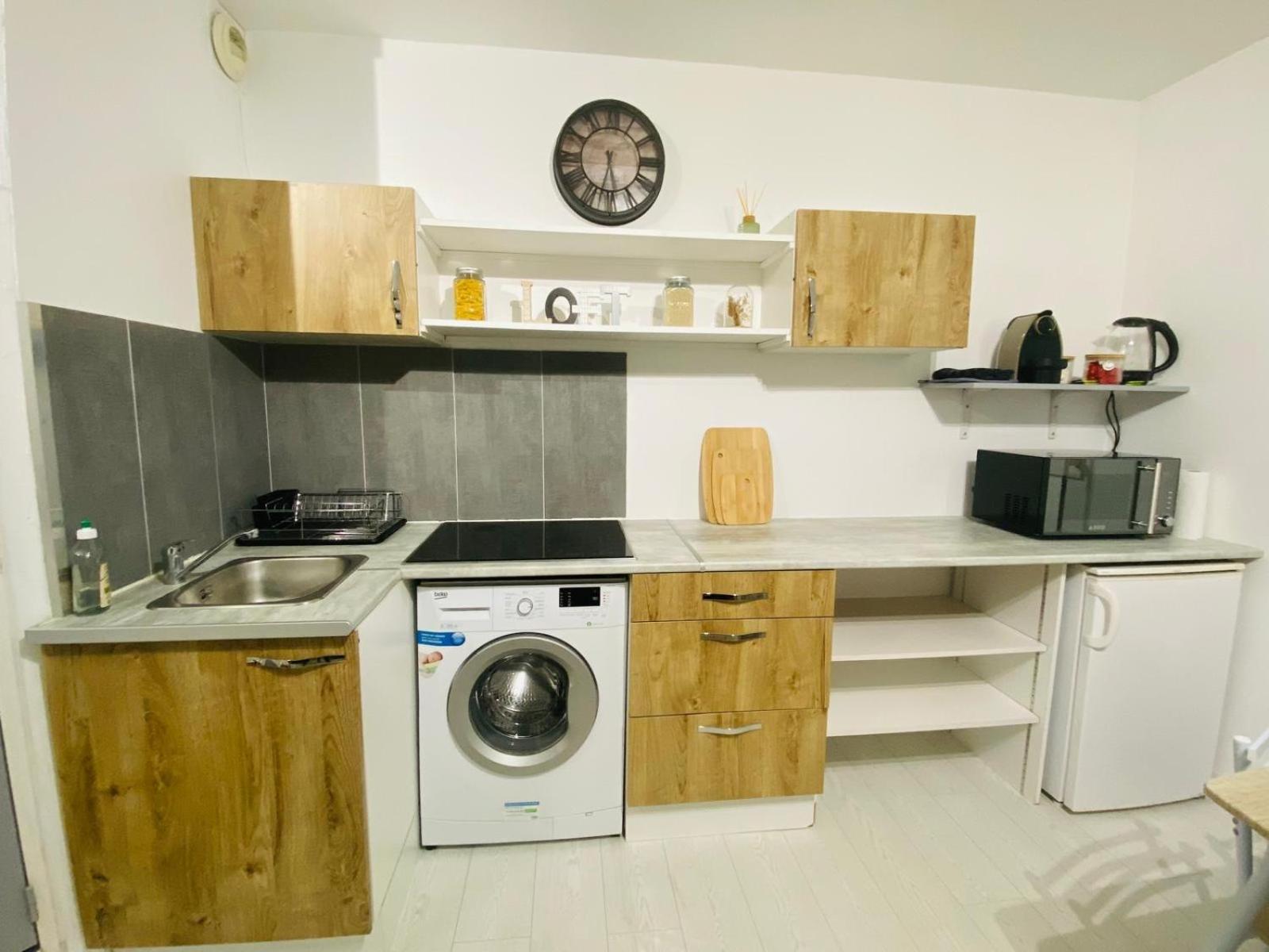 Quai 86 - Gare, Centre-ville, Free Parking, Netflix Apartment *