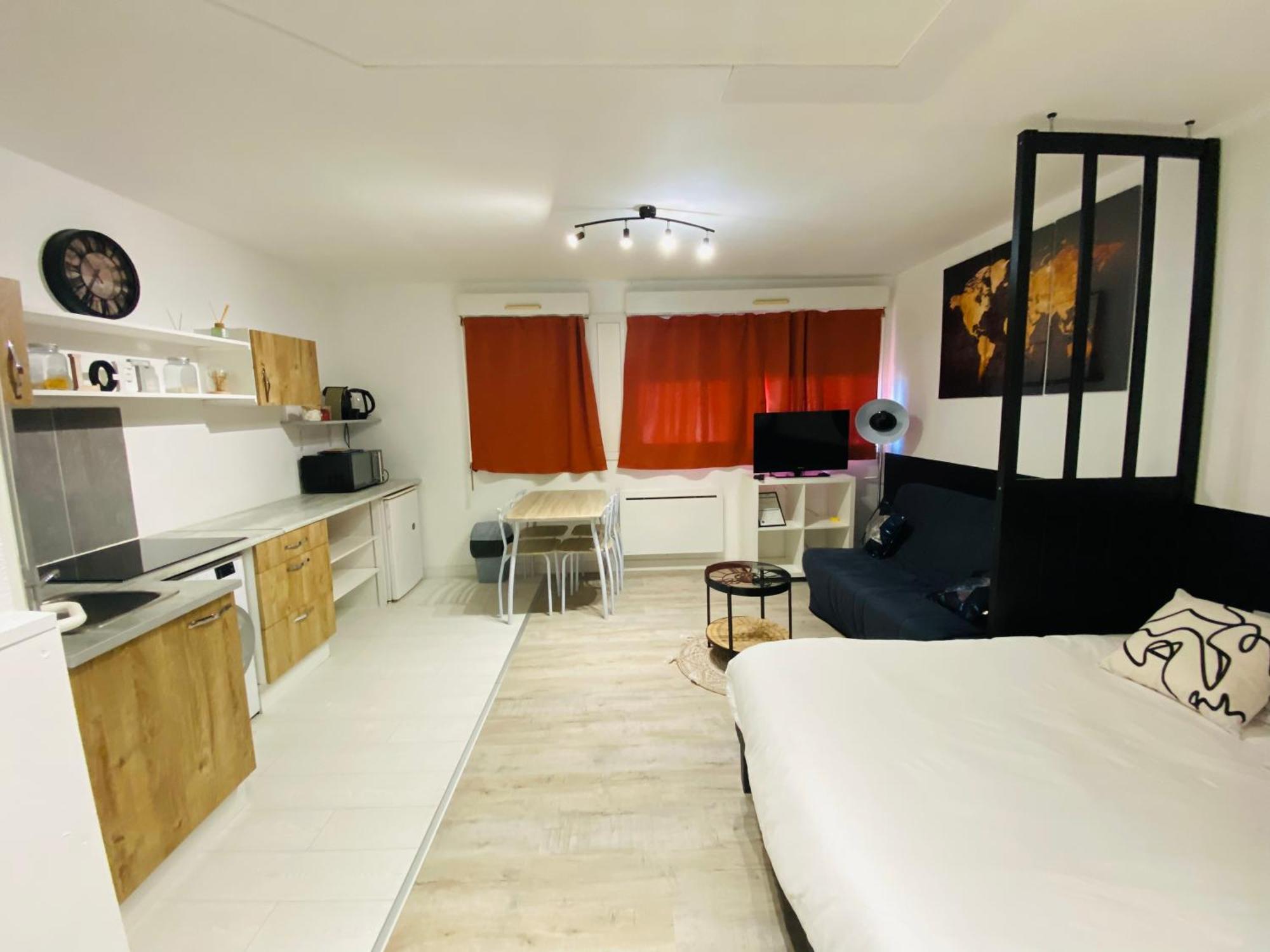 Apartment Quai 86 - Gare, Centre-ville, Free Parking, Netflix Poitiers